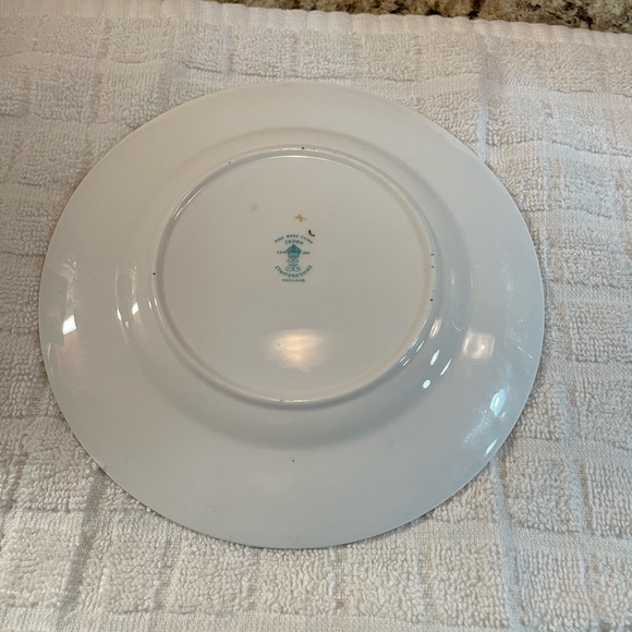 Crown Staffordshire classic lattice design - Picture 2 of 6